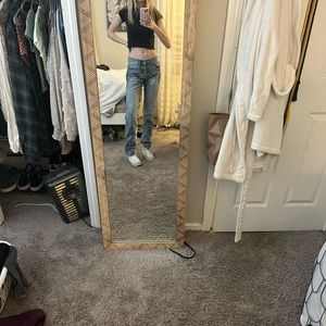 Brandy Melville baby tee